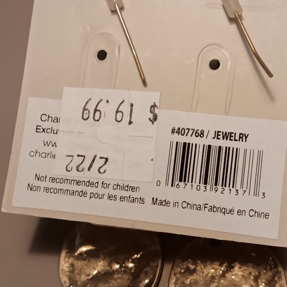 Charlie Paige women's matching set gold tone coin faux pearl necklace & earrings - Picture 11 of 13